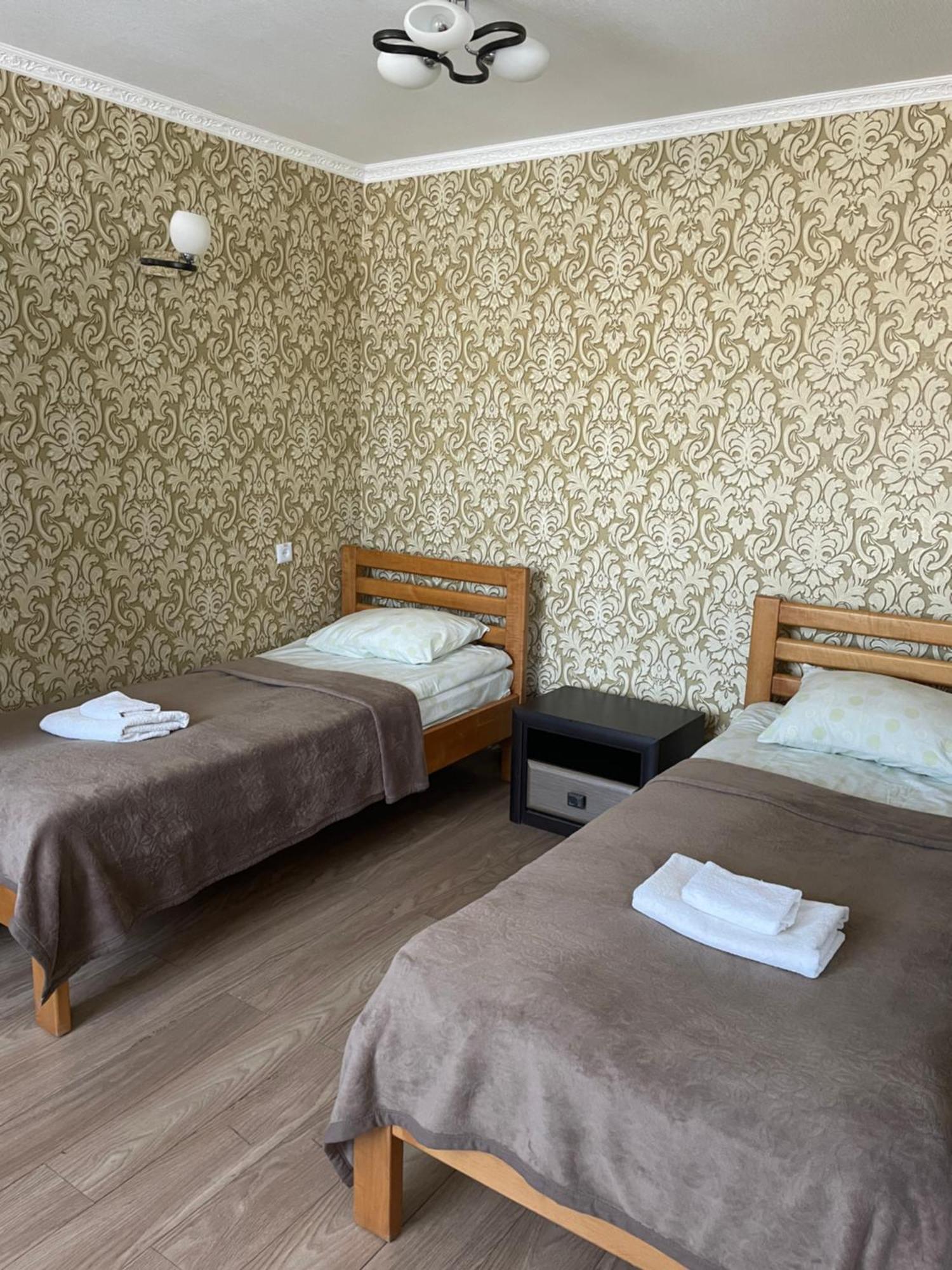 Готель "Дубно" 部屋 写真